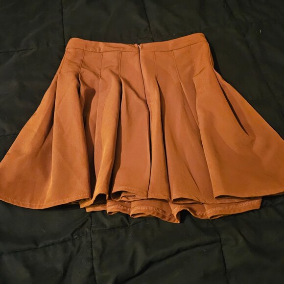 PRINCESS POLLY Pleated Mini Skirt | Rust Skater Style | US 4 - Picture 3 of 3